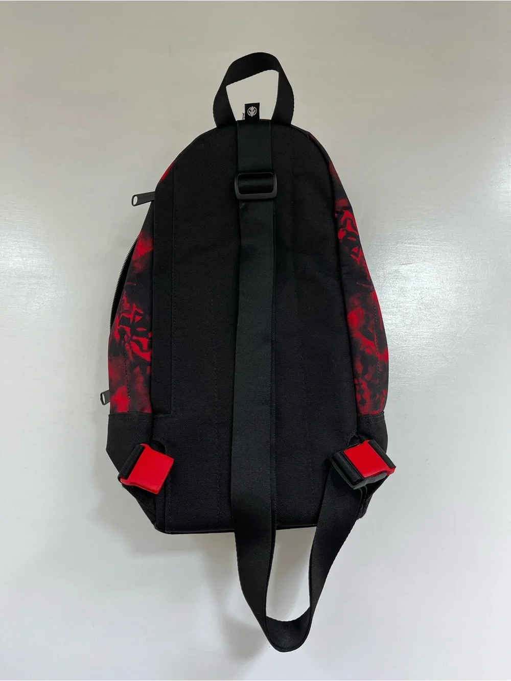 HERSCHEL Supply Company Black and Red Star Wars 25th Anniversary Sling Bag - Picture 10 of 12